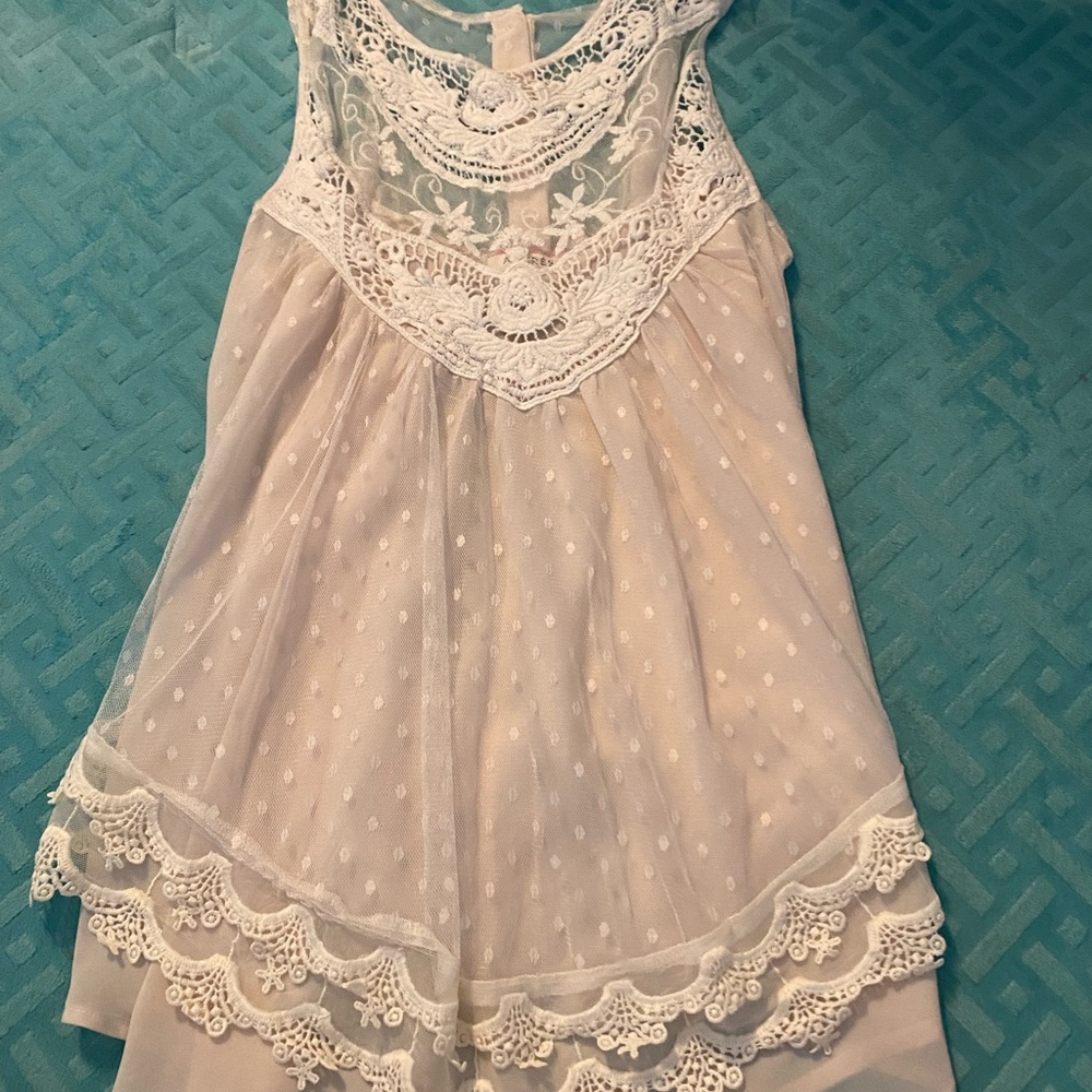 Andreé By Unit Top